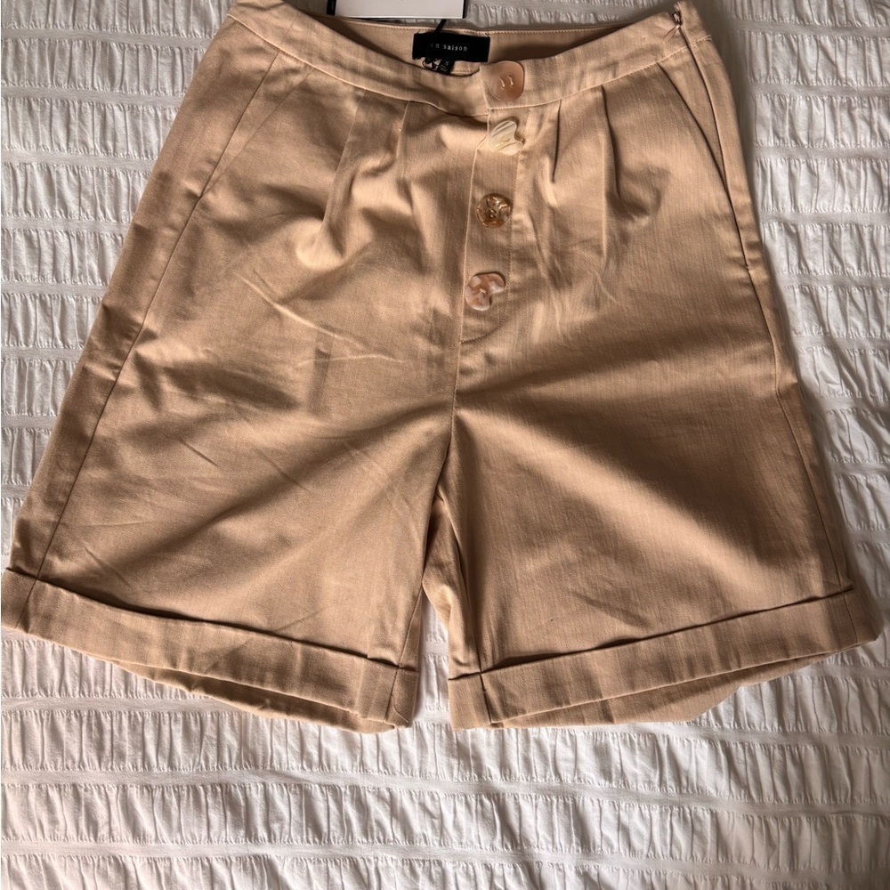 En Saison Tan Women's Shorts